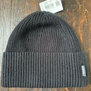NWT Lululemon Ribbed Merino Wool-Blend Knit Beanie, S/M, Black